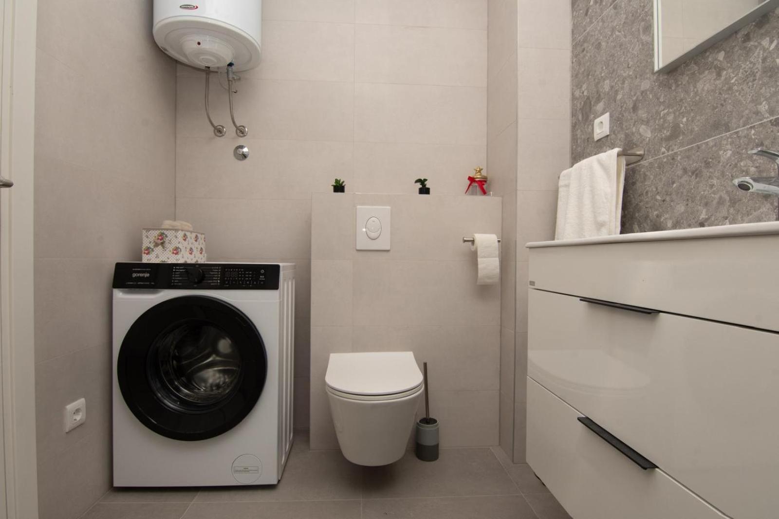 Studio Apartman Apollonia Sinj Exterior photo
